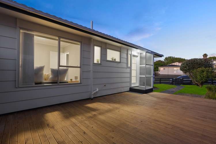 1/3 Sentosa Place Clover Park_11