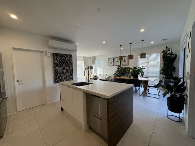 34 PEPENE AVE "WAIATA SHORES" Takanini_2