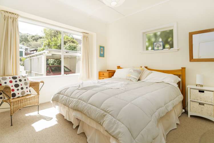 18 Omar Street Khandallah_11