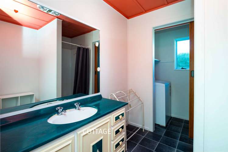 16 Tomoana Road Mahora_16