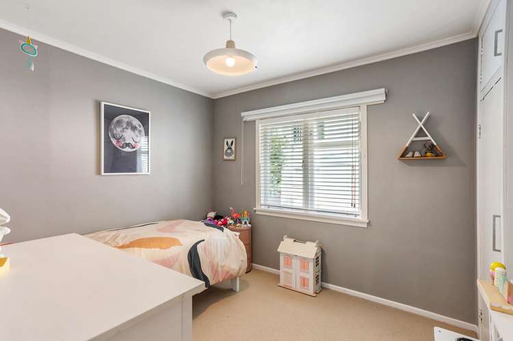 11 Waters Place New Lynn_13