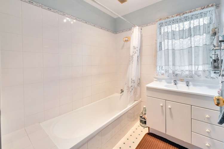 39a Goodwin Drive Rosehill_13