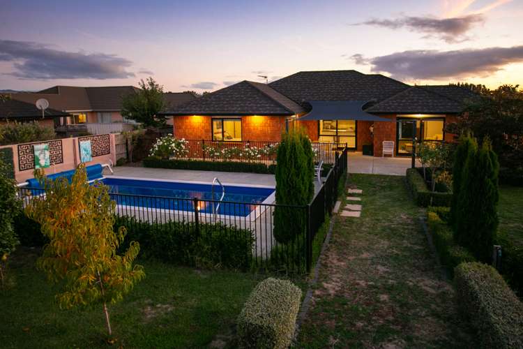 20 Pengover Avenue Leamington_1