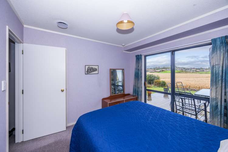 9 Friesian Place Grandview Heights_10