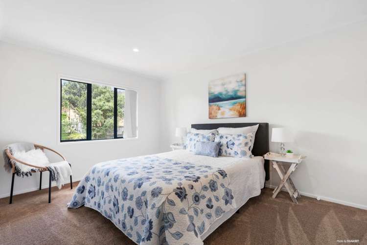 8 Vicente Place Oteha_14