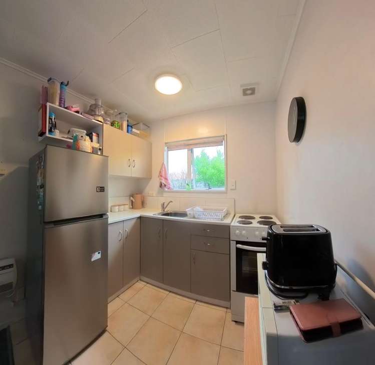  2/69 Golf Road Tāhunanui_3