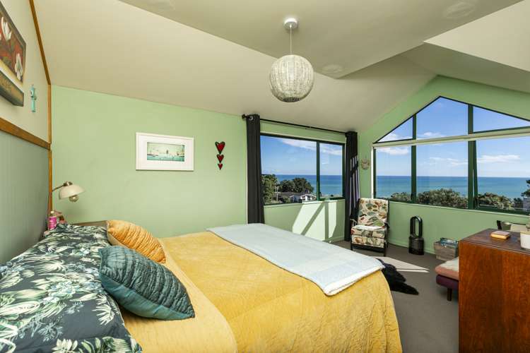 6 Berridge Road Muriwai Beach_11