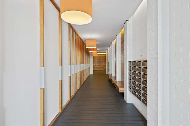 5e/10 Lorne Street Te Aro_16