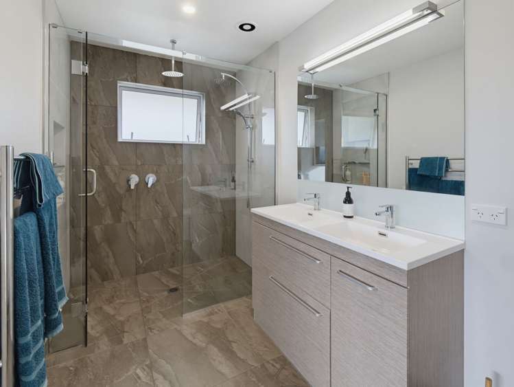 53 Galeo Road Redwood Valley_11