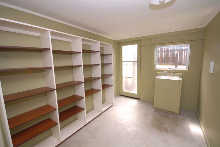 1/16 Beach Road Castor Bay_7