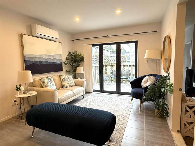 8 Kanona Way Albany Heights_1