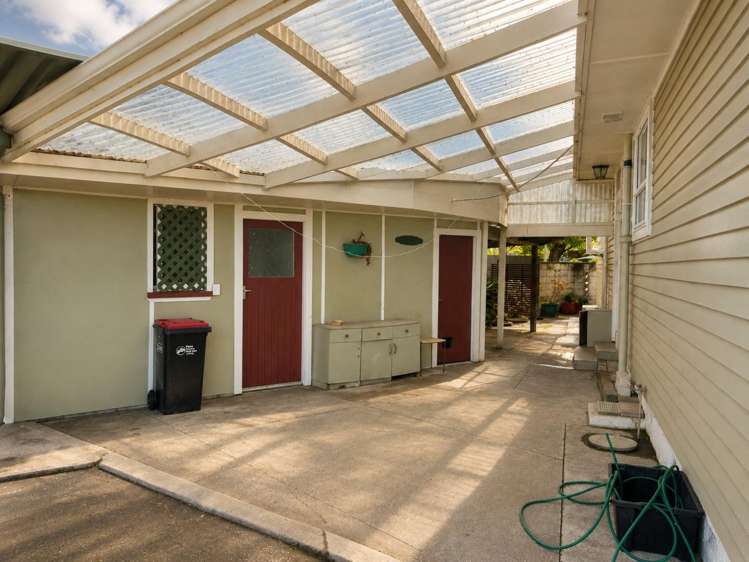 328 Kennedy Road Onekawa_13