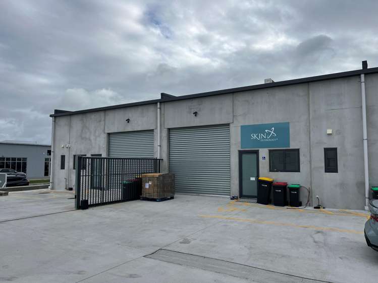 2/7 Lake Bryndwr Lane_0