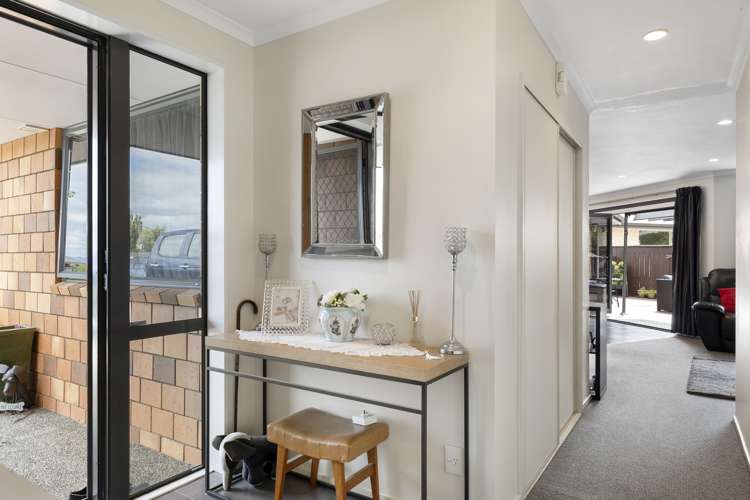 17 Vorbach Place Renwick_23