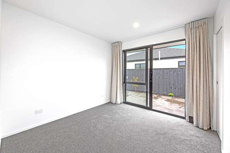 8b Appaloosa Way Rolleston_4