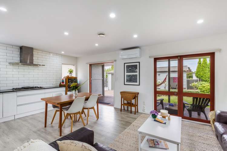 29 Whakaipo Avenue Taupo_6