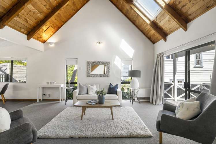 27 Hastings Parade Devonport_2