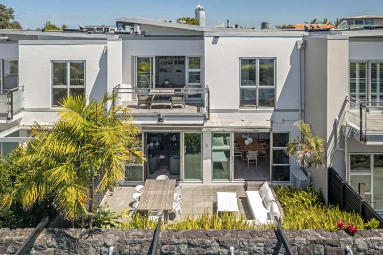 6/258 Hurstmere Road Takapuna_38
