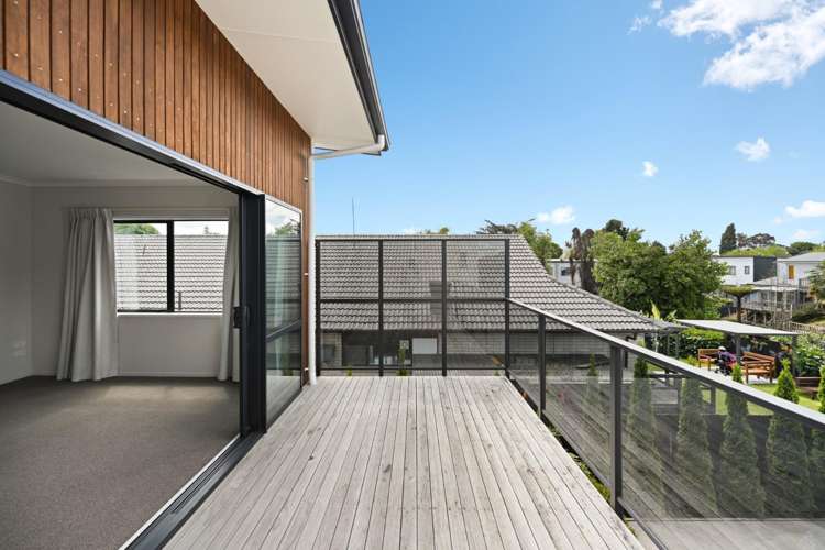 5/45 Cook Street 1074_2