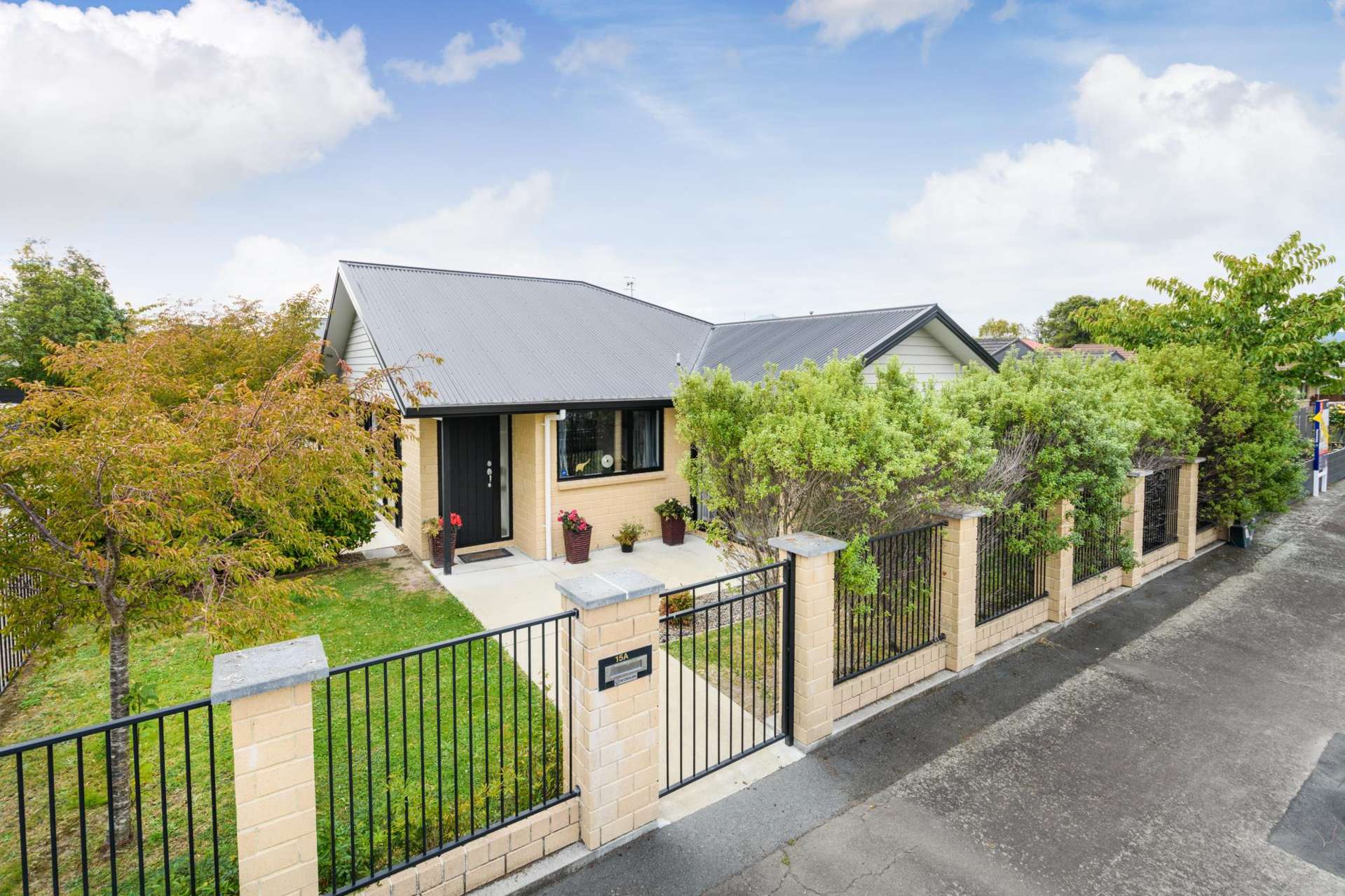 15a Thomson Street West End_0