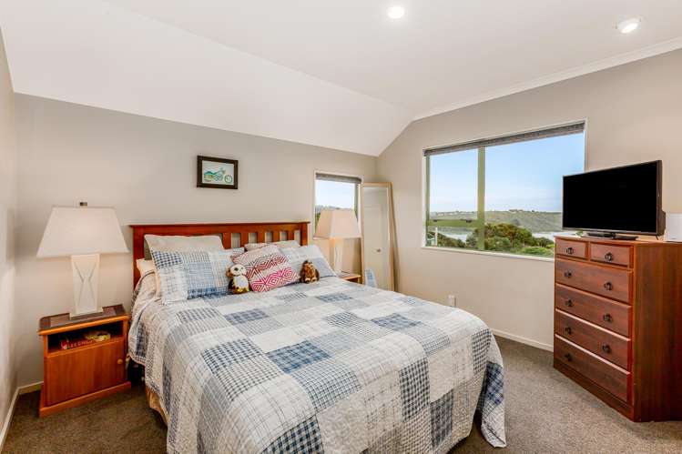 10 Glengavel Grove Papakowhai_26