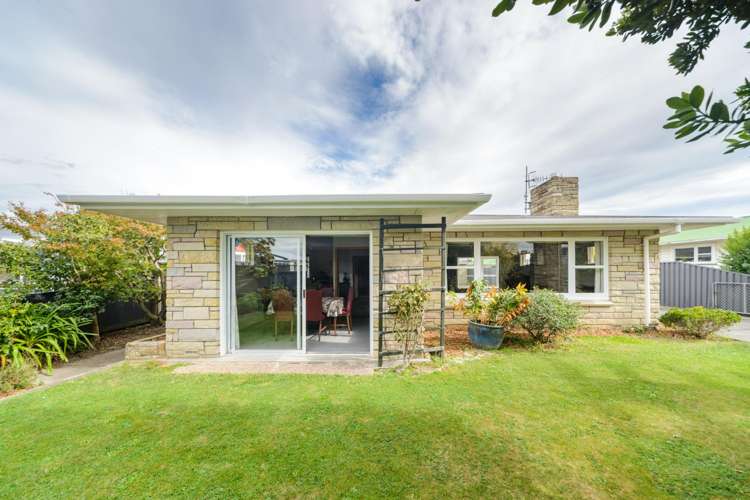 54 Lockhart Avenue Milson_3