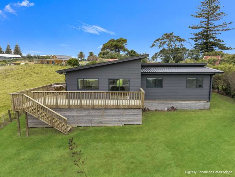 4 Gillespie Drive Baylys Beach_0