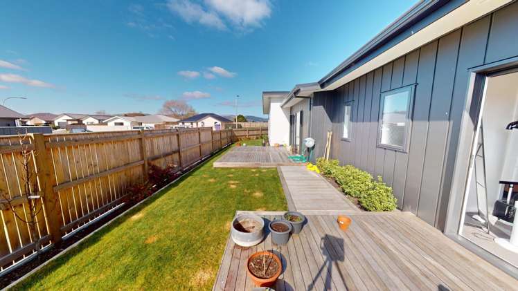 77 Freedom Drive Kelvin Grove_14