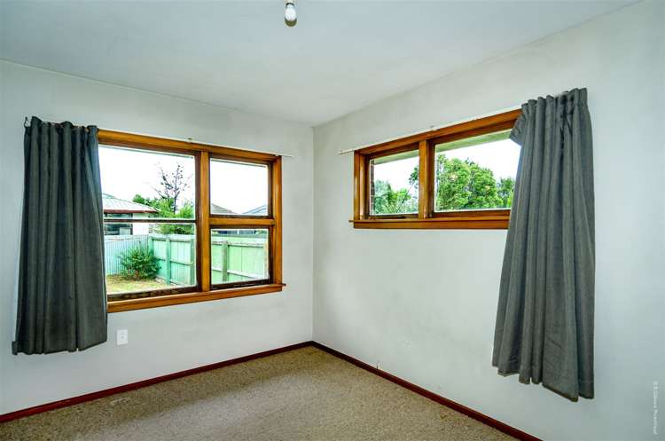 54 Blankney Street Hornby_10