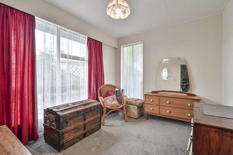 116 Portsmouth Road Flaxmere_10