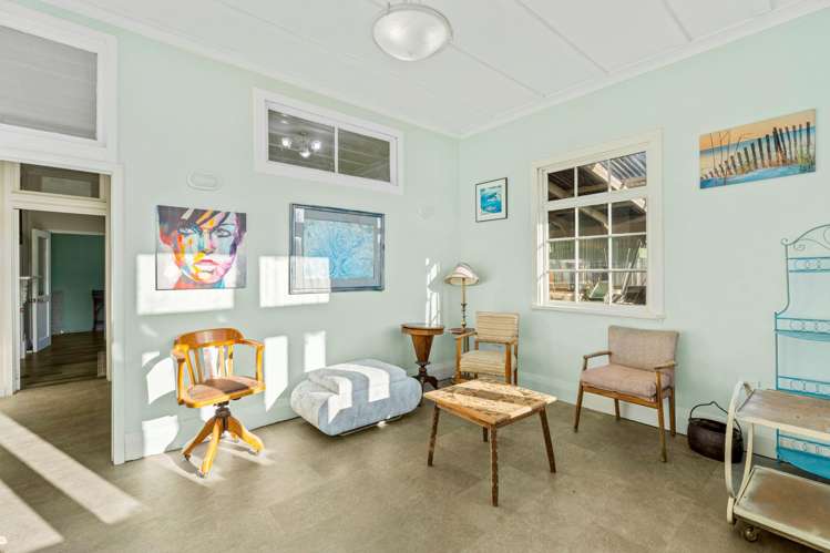 30 Whitehaven Street Lawrence_17