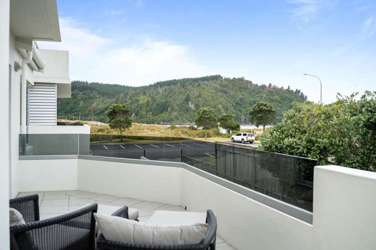 4/111 Hunt Road Whangamata_14