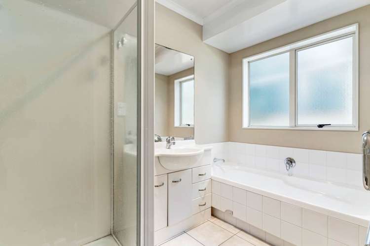 5a Mattalie Place Manurewa_11