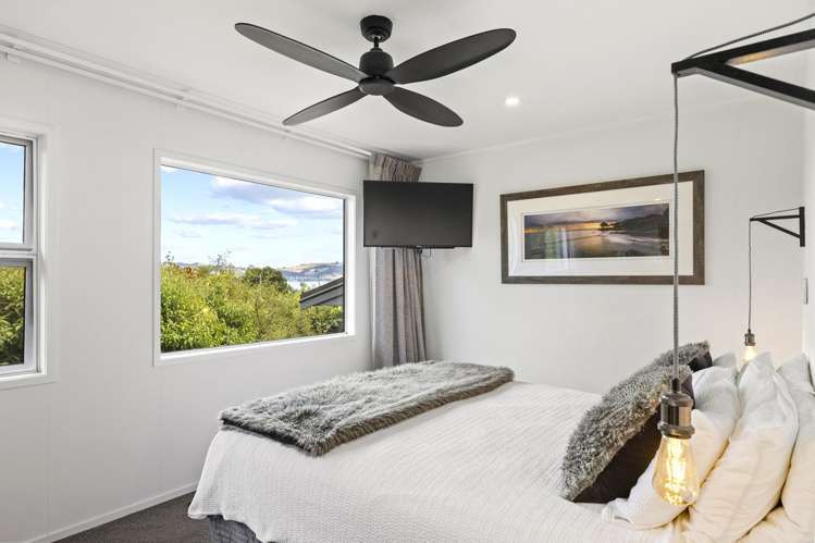 358 Lake Terrace Two Mile Bay_13