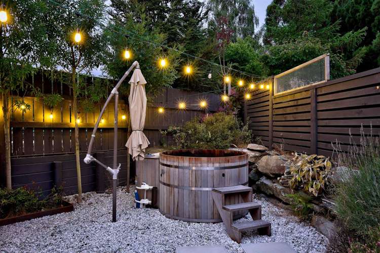 8 Redwood Court Kelvin Heights_11