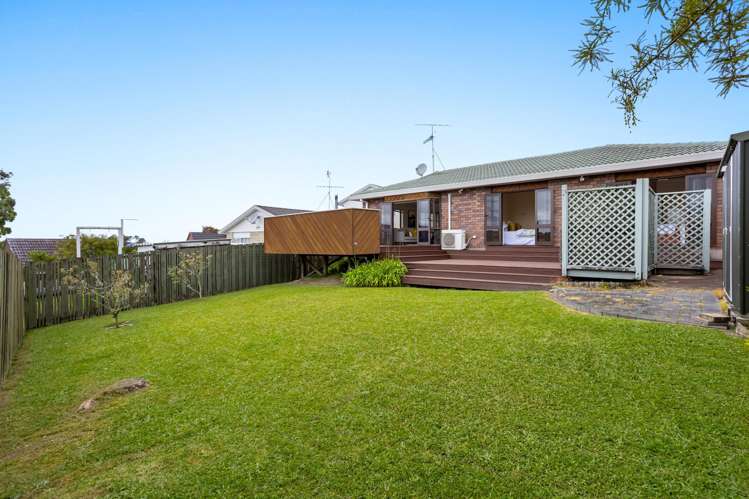 22 Petrel Place Massey_16