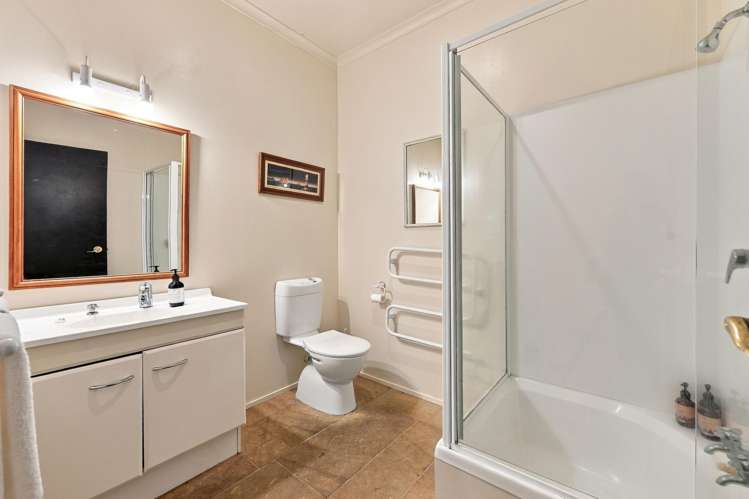 1611 State Highway 30 Lake Rotoiti_12