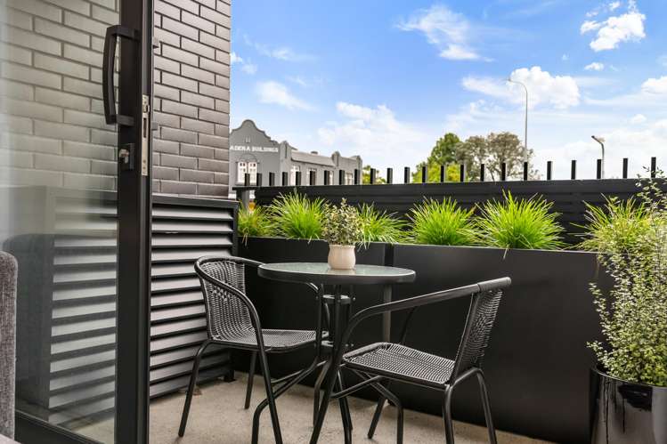 101/1028 Great North Road Point Chevalier_8