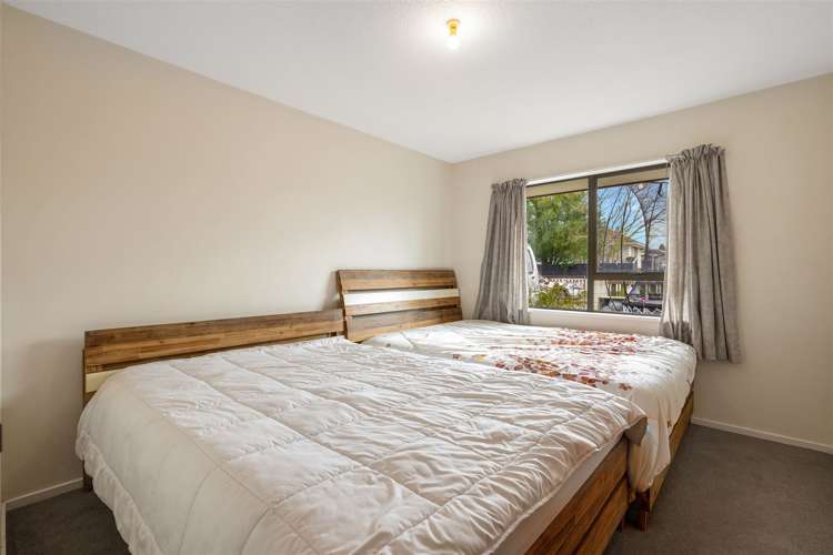 1/25 De Havilland Street Hornby_8