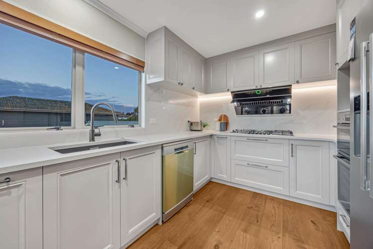 8 Devon Road Bucklands Beach_4