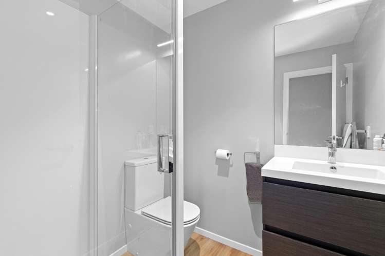 6/40A Dudley Street Hutt Central_7