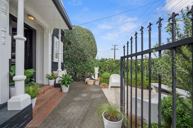 1/12a Church Street Devonport_2