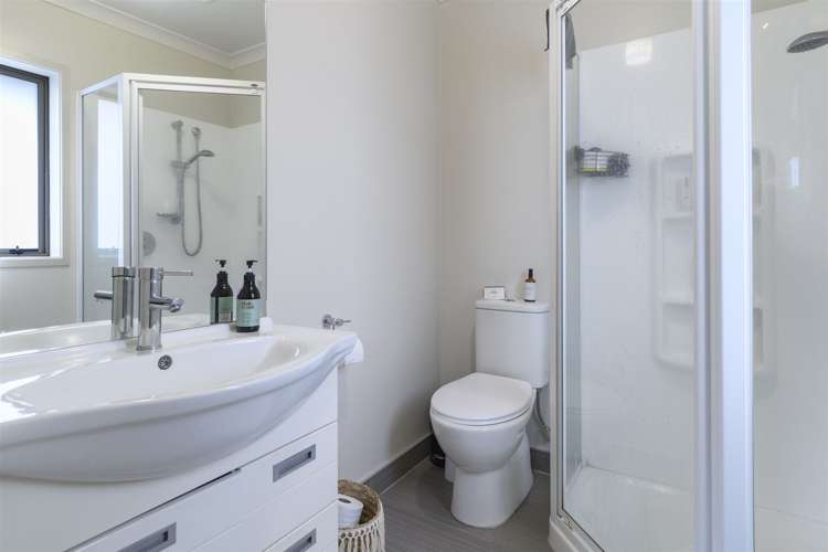 121 Solomon Street Brookfield_9