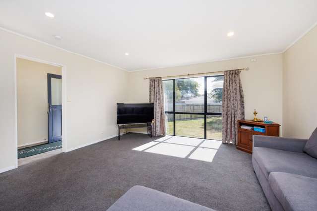 28 Peppertree Glade Kelvin Grove_3