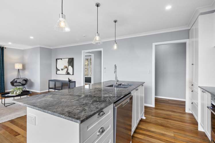 12 Fenchurch Grove Stokes Valley_6