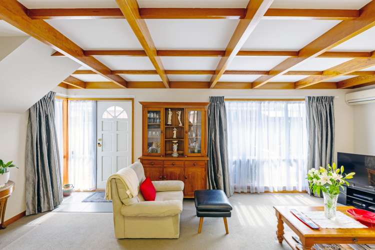 70 Joy Street Shirley_3