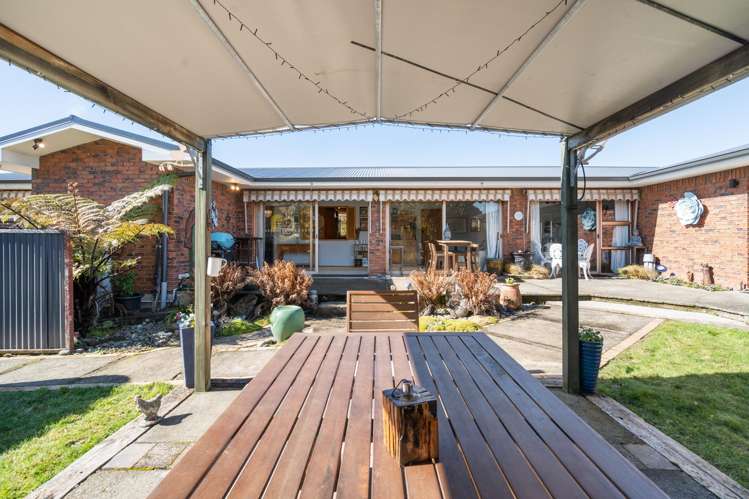 2 Batten Street Glenholme_24