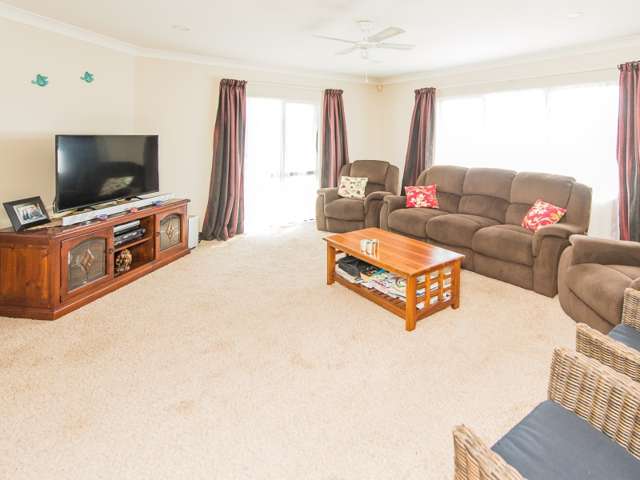 39 Kakaho Drive Tawhero_3