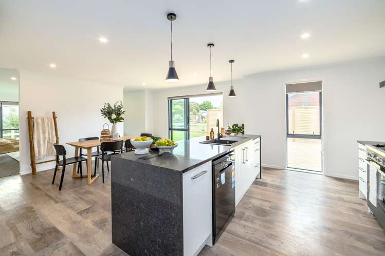 9c Moreton Road Carterton_6