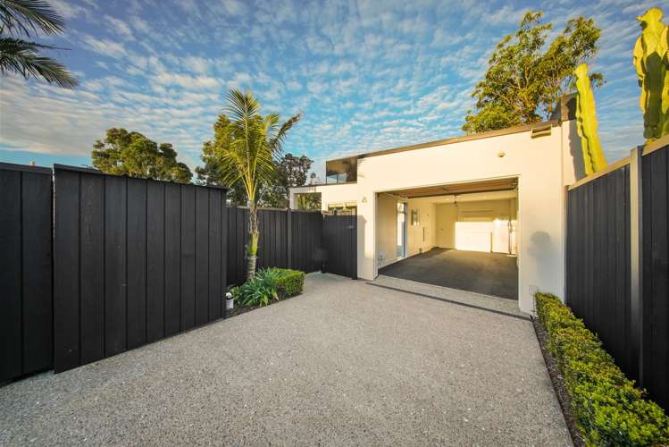 52 Walton Street Red Beach_36